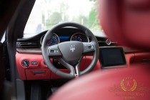 Aux-Delices-De-Kinsy-Maserati3